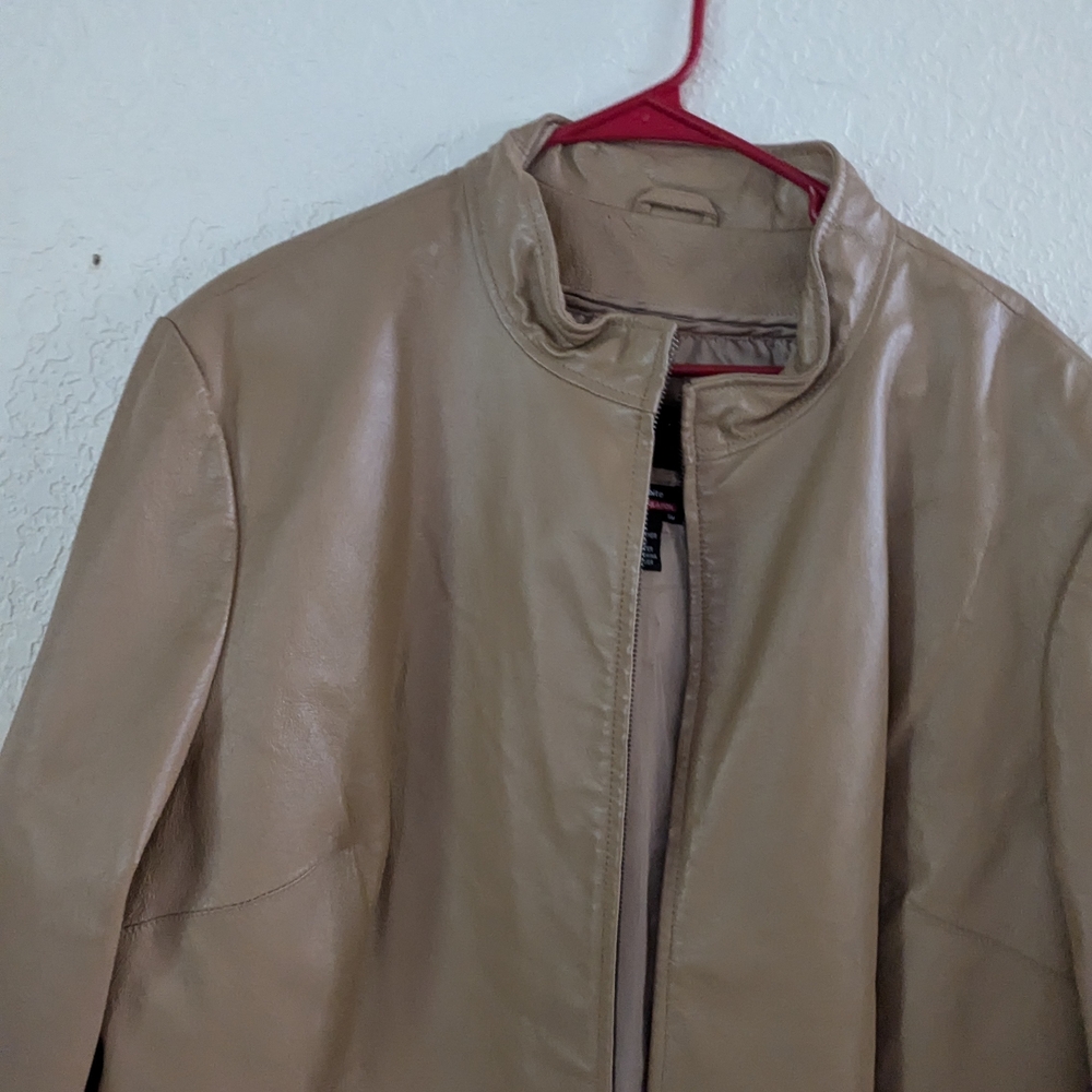 Women's Tan Leather Jacket